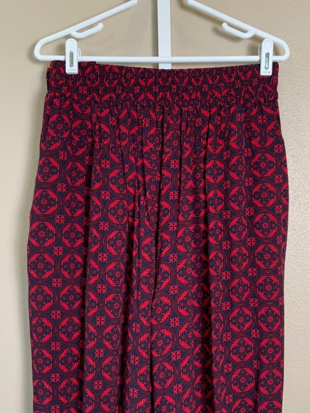 Anthropologie Printed Harem Pants - Picture 13 of 16